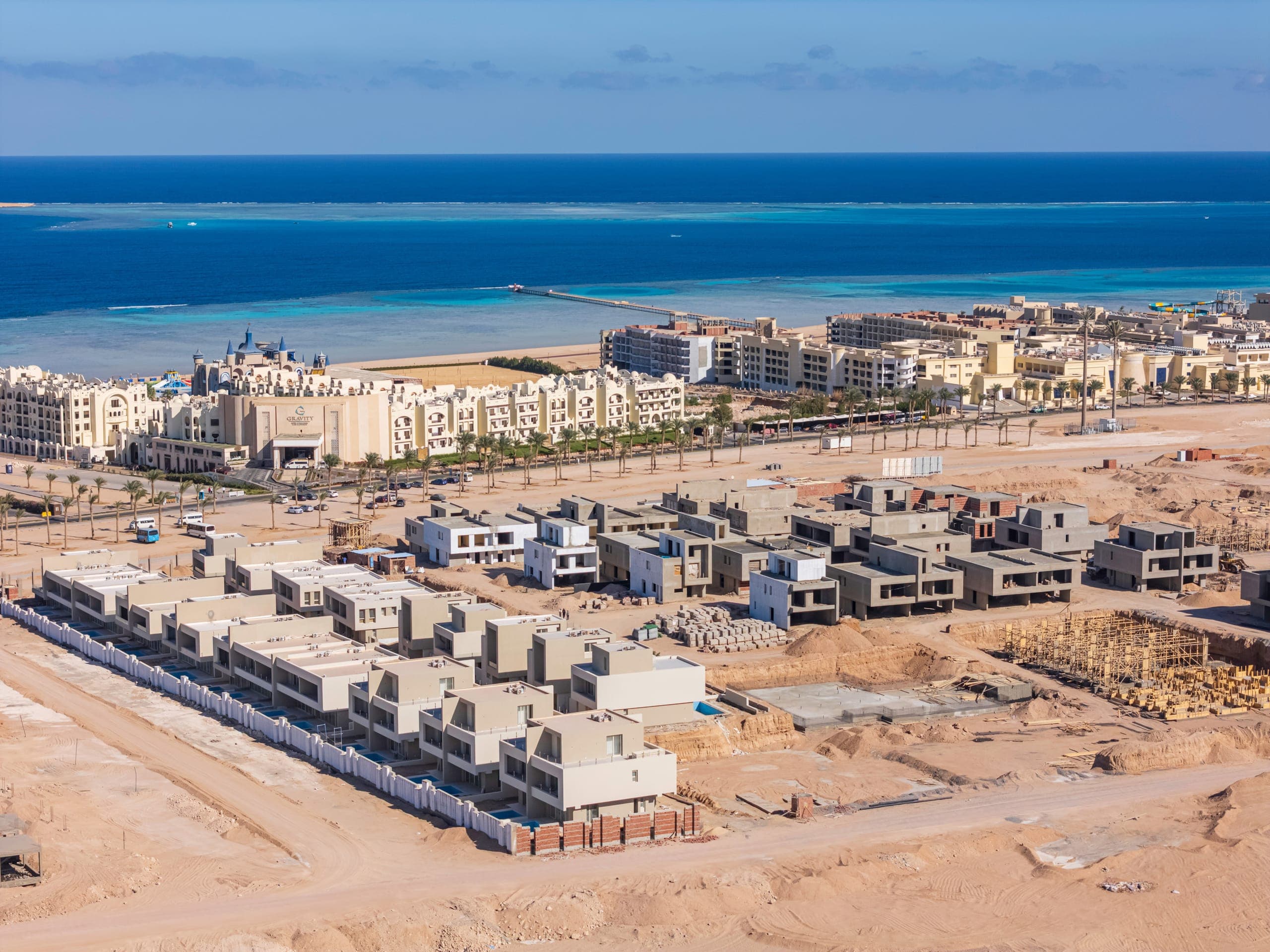 Live aerial photo of il Bayou Phase 1 villas under construction on the Sahl Hasheesh coast