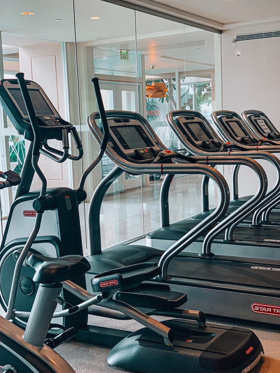 Armonia gym with a full training floor