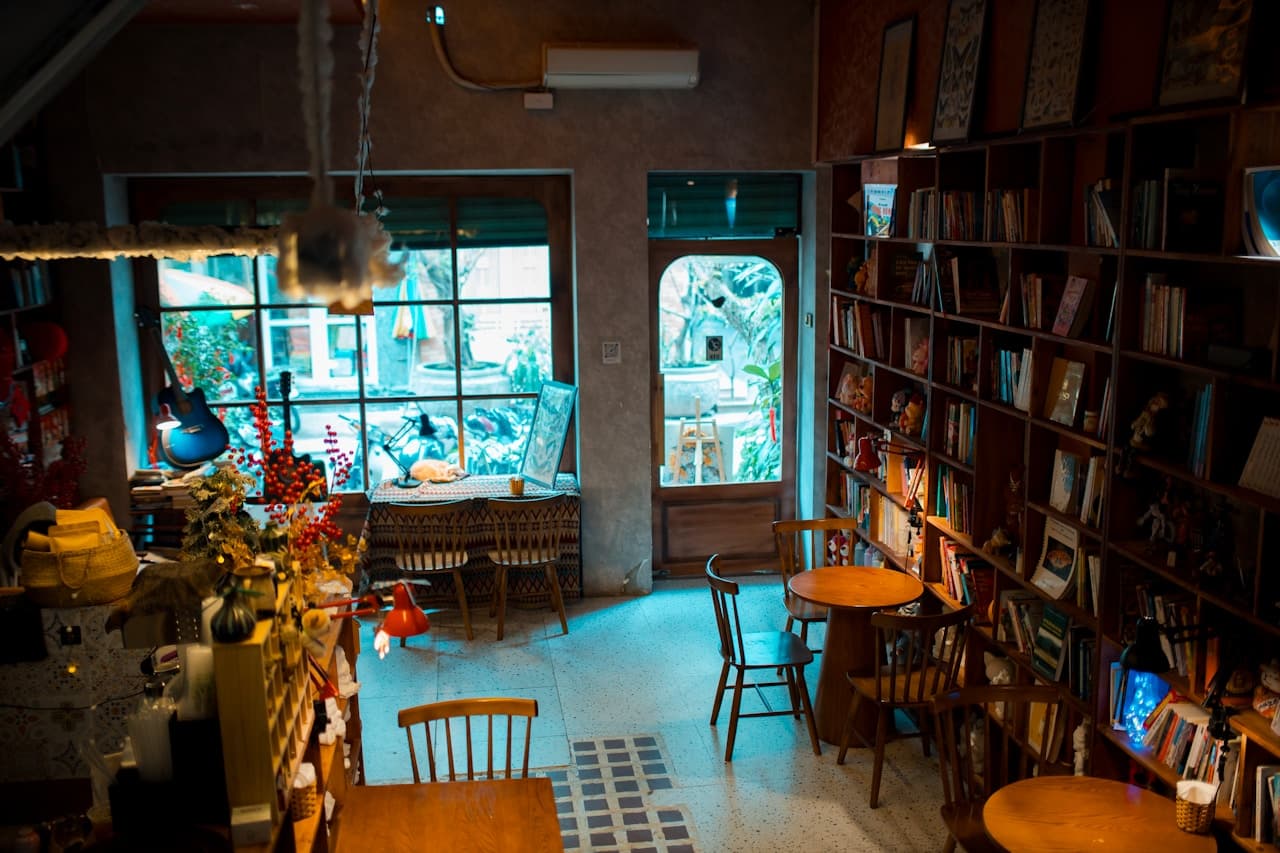Armonia reading area, a quiet landscaped retreat